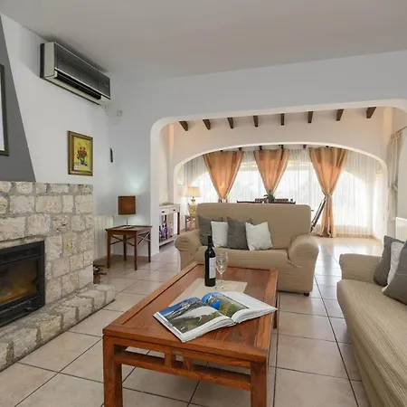 Dulce Cala Baladrar * Benissa